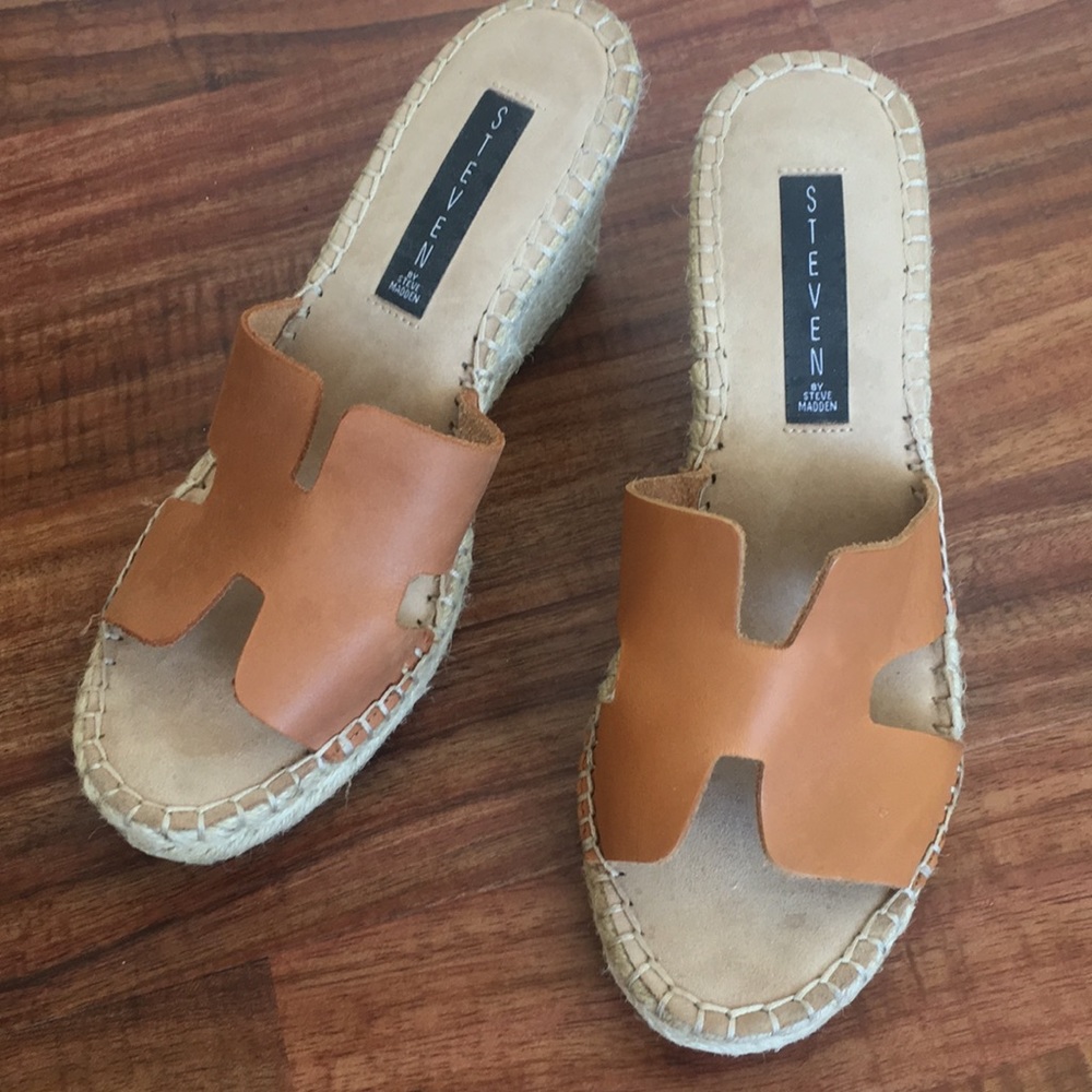 STEVEN MADDEN sandal